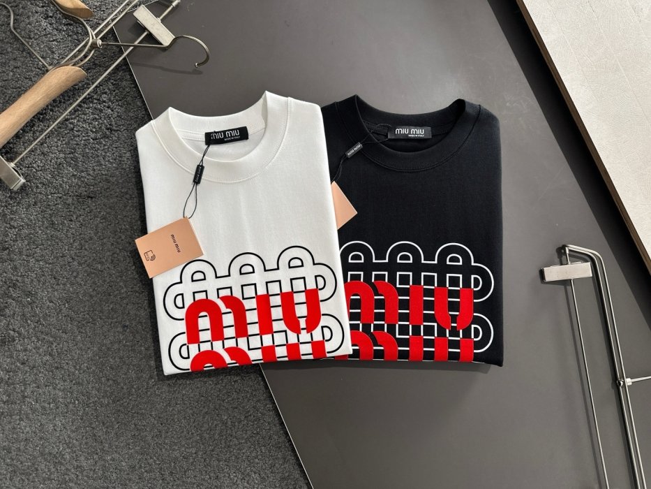 T-shirt men's фото 2