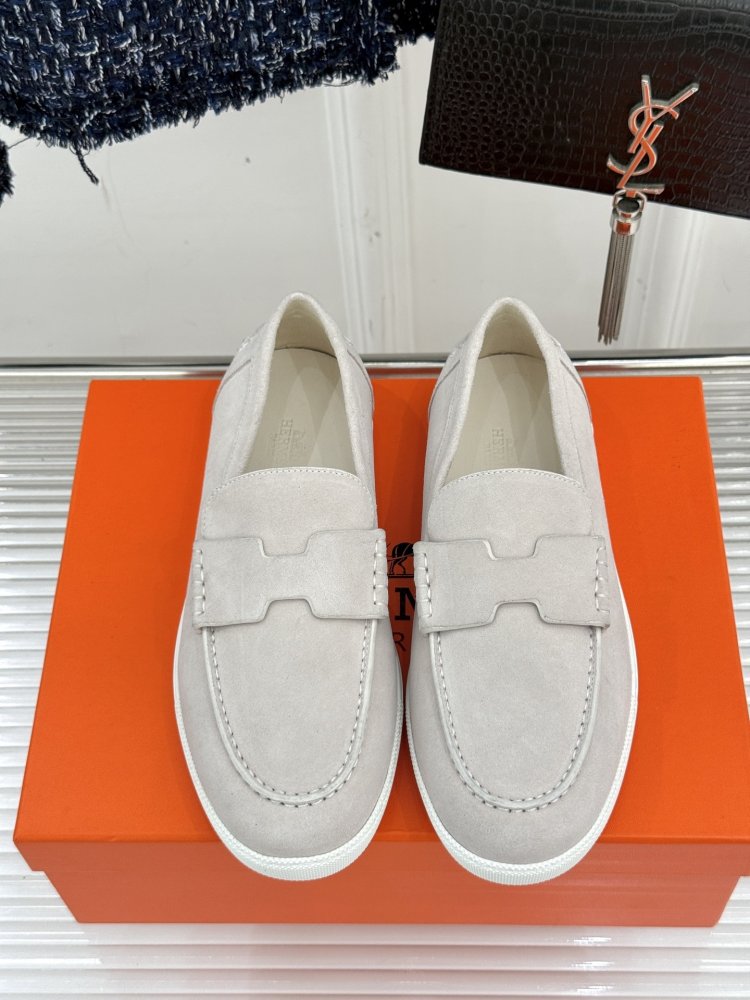 Лоферы женские фото 4