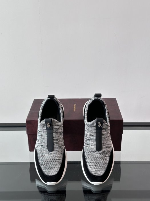 Кроссовки фото 6