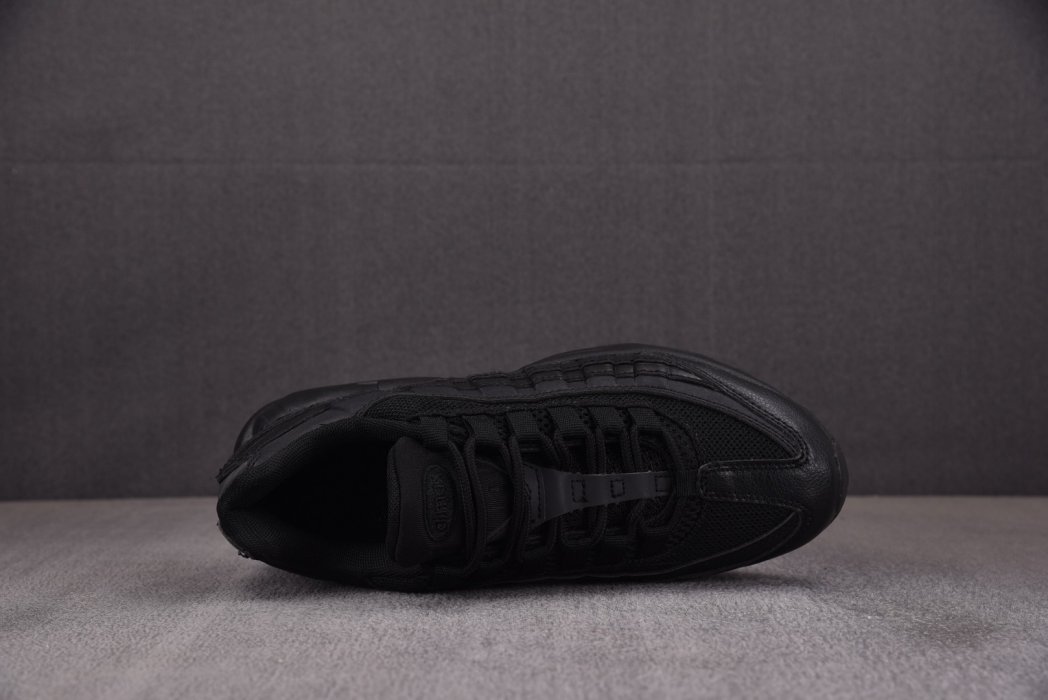 Кроссовки Air Max 95 Recraft Triple Black фото 3