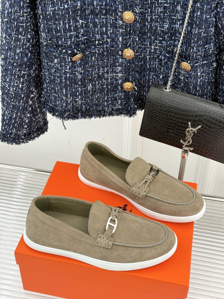 Лоферы женские фото 3