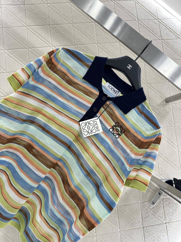 T-shirt women's фото 8