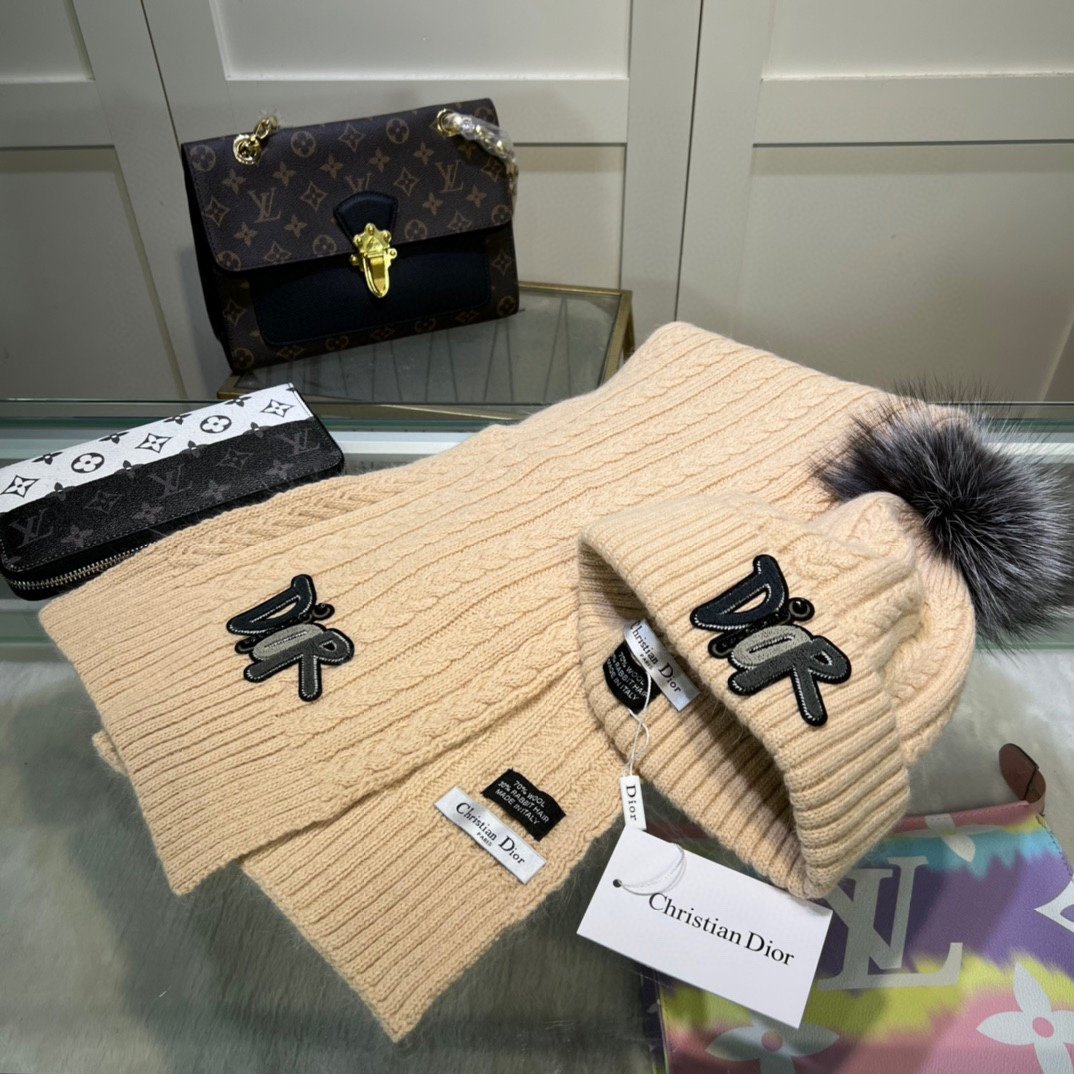 Set female a cap and scarf cashmere фото 8