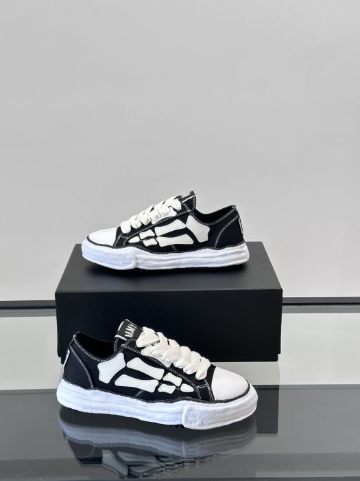 Кросівки чоловічі фото 4