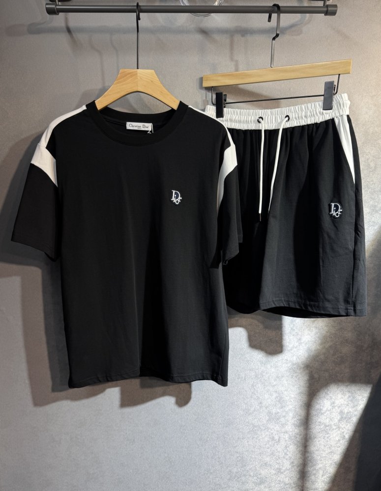 Костюм чоловічий