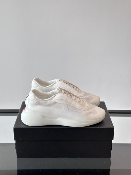 Кроссовки мужские