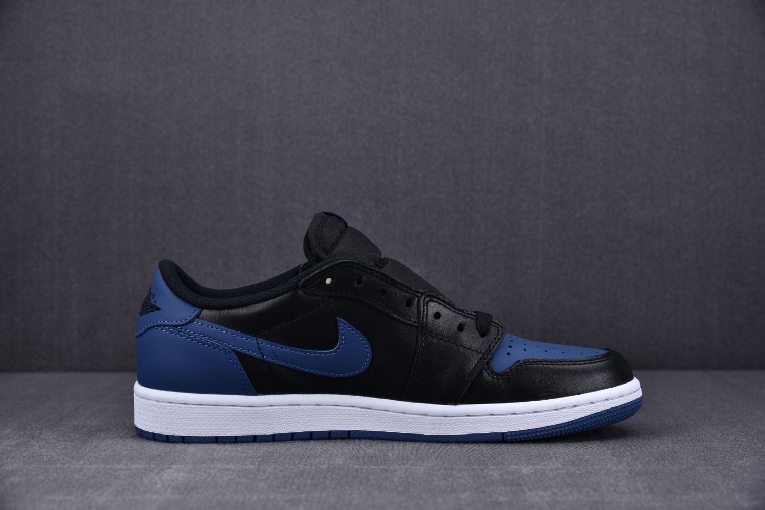 Sneakers Air Jordan 1 Low фото 2