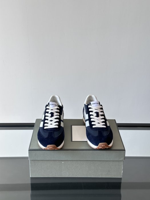 Sneakers men's фото 2