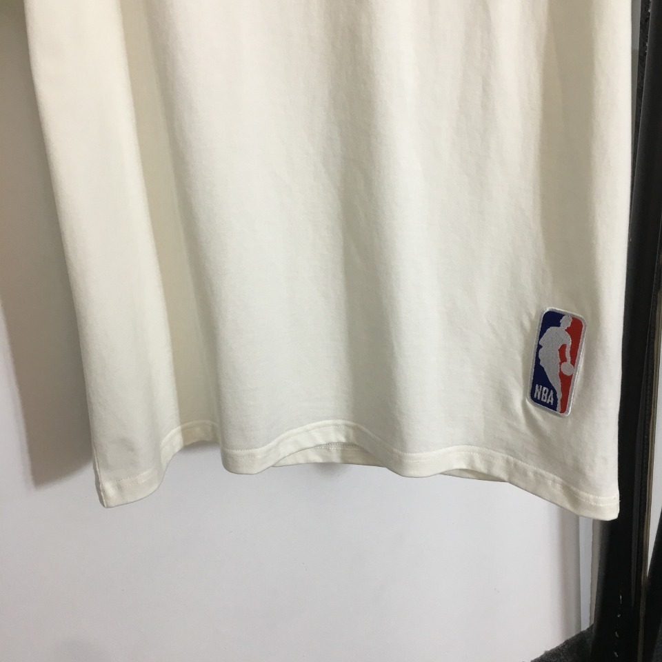 T-shirt from logo NBA фото 3