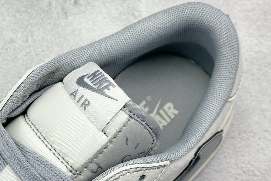 Кроссовки Fragment x Travis Scott x Supreme х Air Jordan 1 Low фото 8