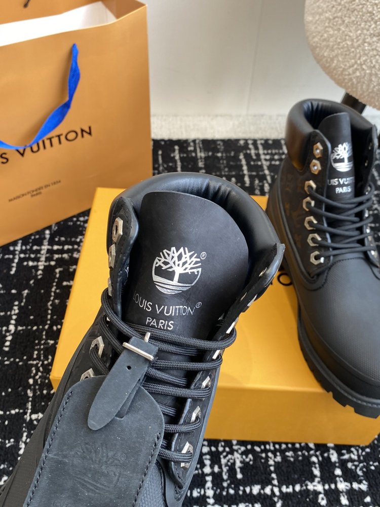 Ботинки женские Louis Vuitton x Timberland фото 7