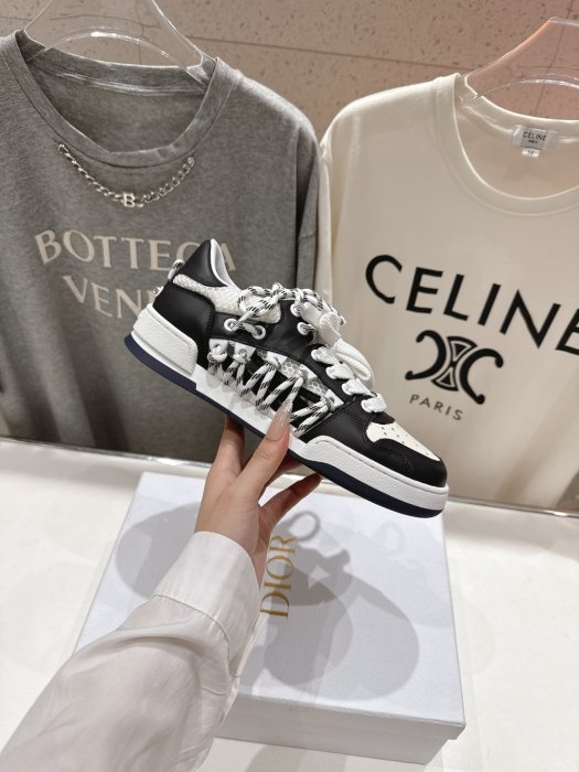 Кроссовки фото 5