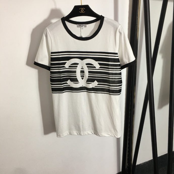 T-shirt women's