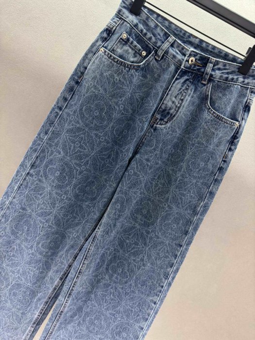 Джинсы женнские фото 9
