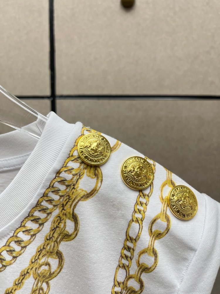 T-shirt women's фото 5