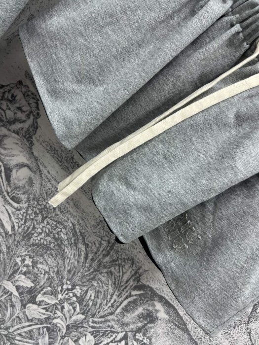 Костюм женский фото 5