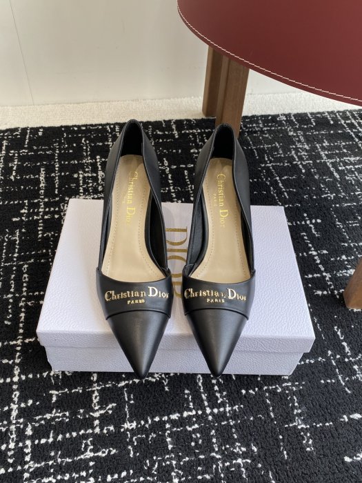 Туфли женские