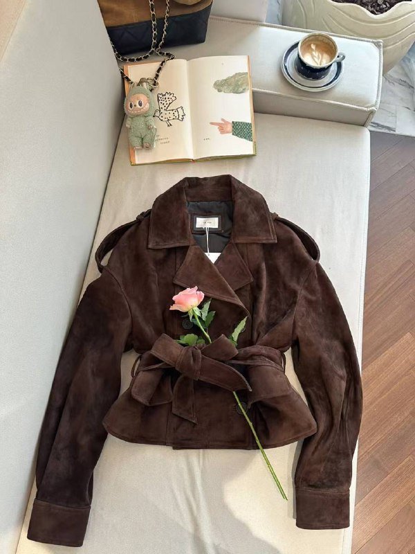 Куртка шкіряна жіноча фото 2