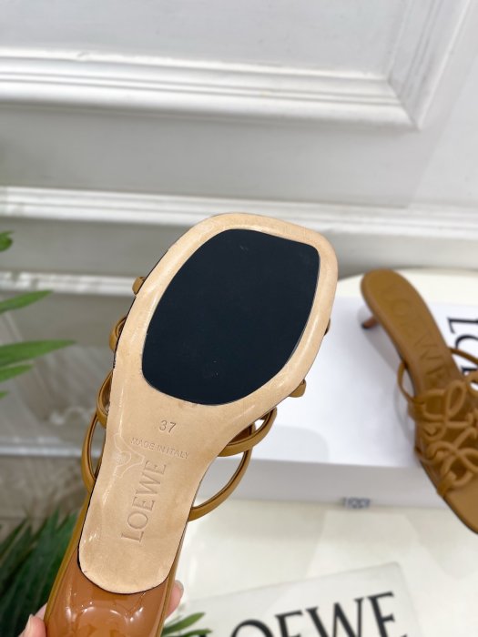 Босоножки фото 9