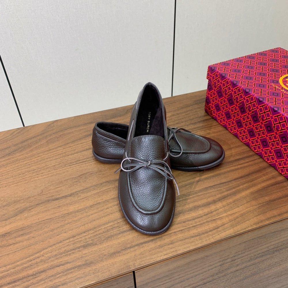 Туфлі жіночі фото 6