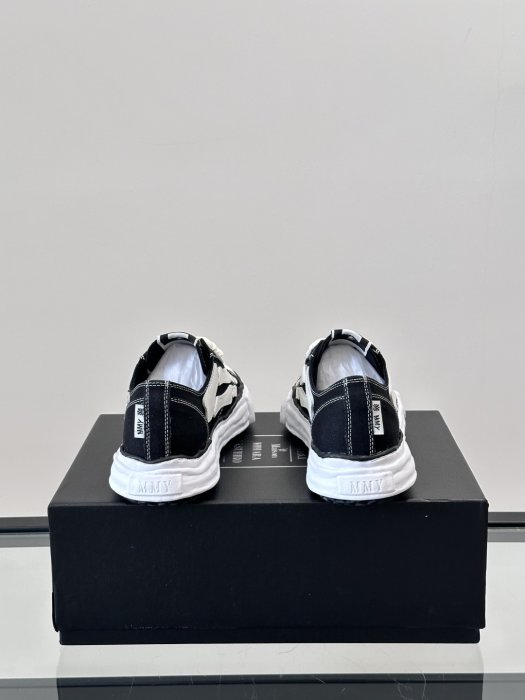 Кросівки чоловічі фото 7