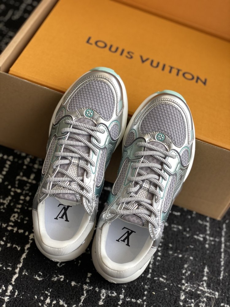 Кроссовки Olympia женские фото 4