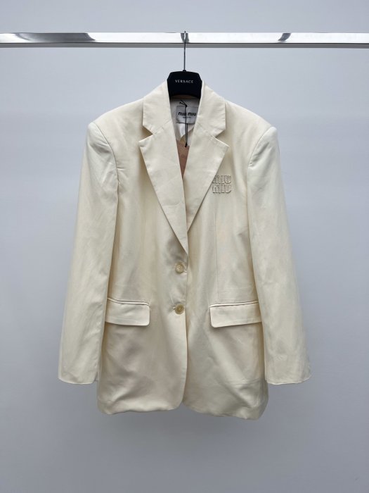 A jacket female linen