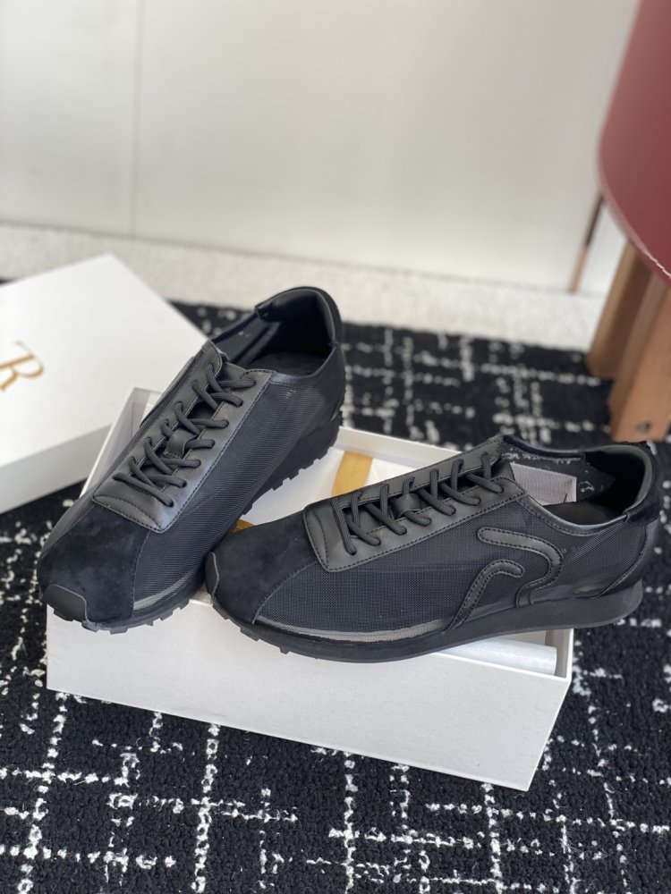 Кросівки жіночі фото 3