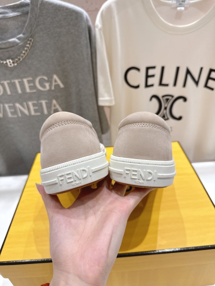 Кеди жіночі фото 8