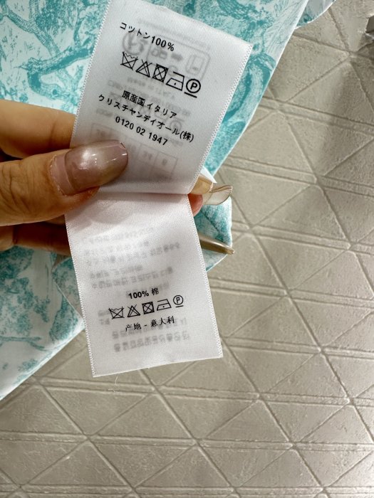 T-shirt women's фото 9