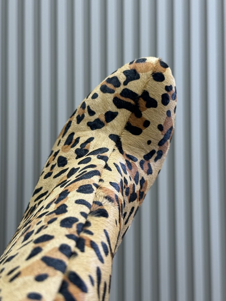 Ботильоны на высоком каблуке фото 5