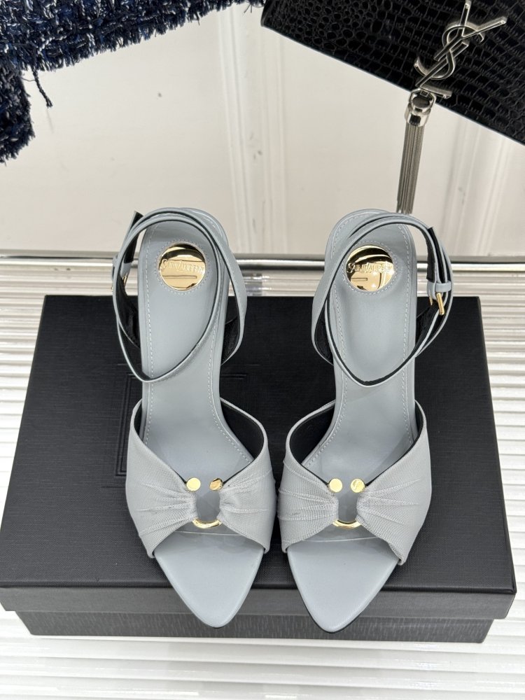 Босоніжки фото 4