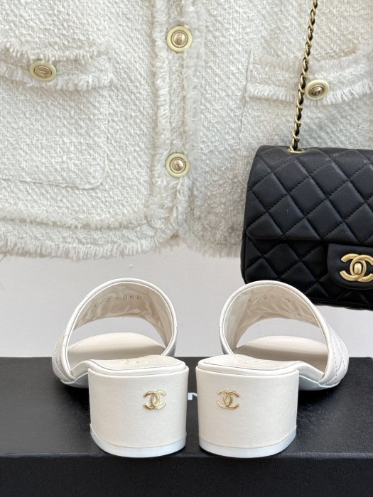 Босоножки фото 6