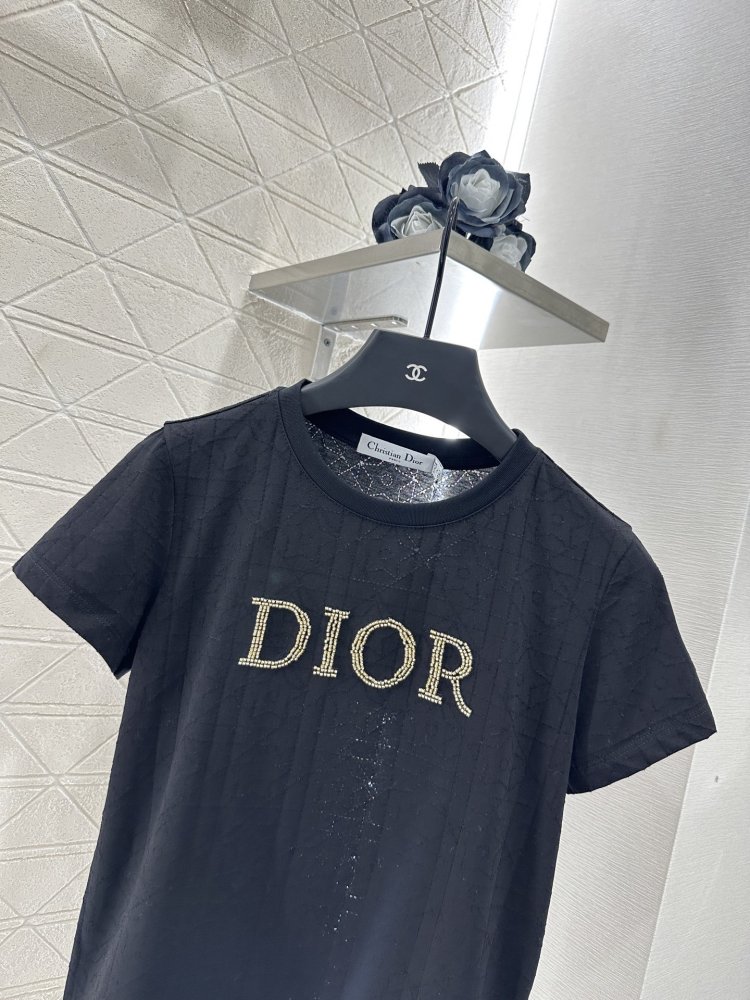 Футболка жіноча фото 7