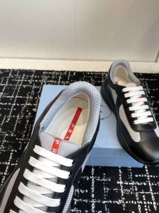 Кроссовки фото 7