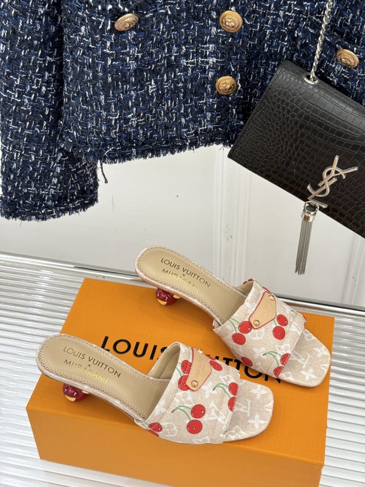 Босоніжки фото 3