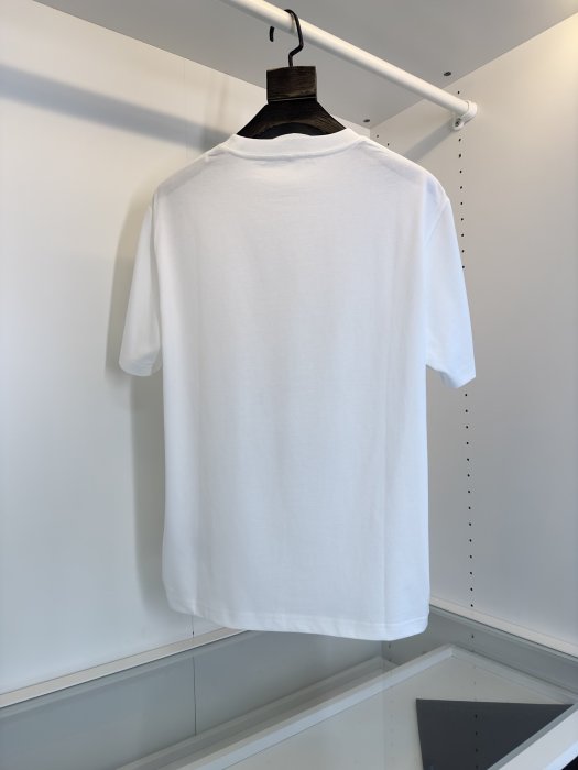 T-shirt men's фото 2