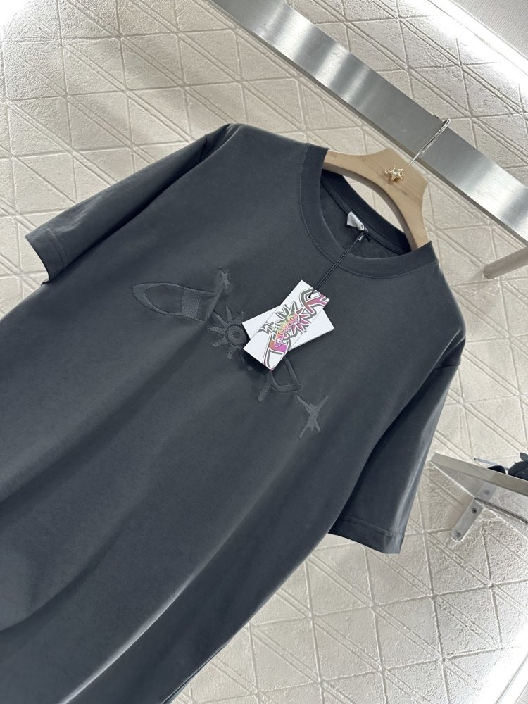 Футболка женская фото 3