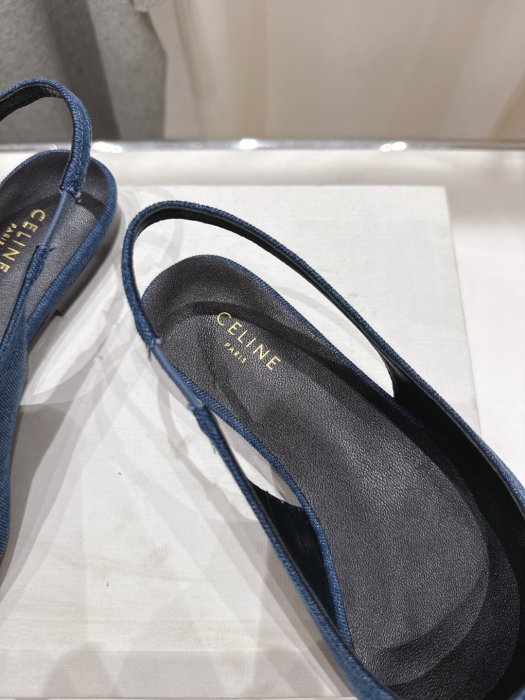 Босоножки фото 6