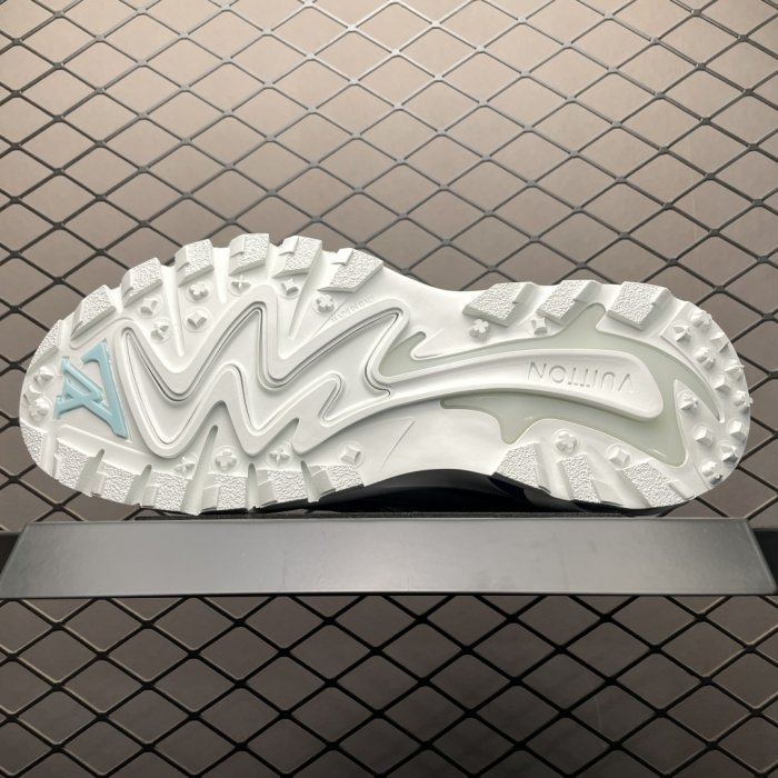 Кроссовки LV Runner Tatic фото 5