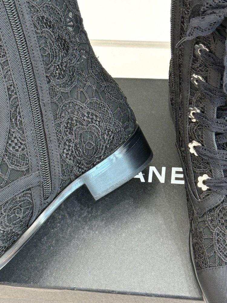 Ботинки женские фото 6