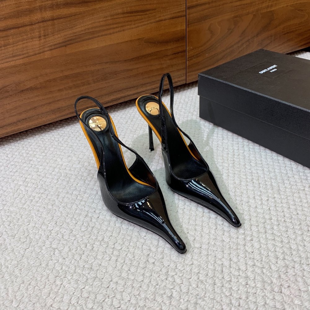 Босоножки фото 5