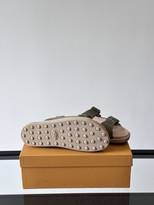 Шльопанці чоловічі фото 9