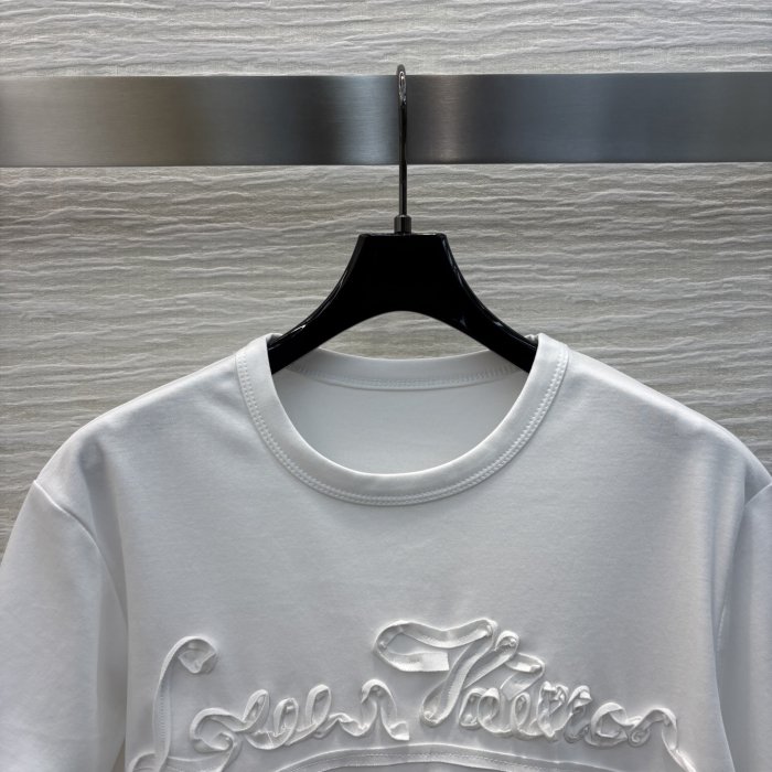 Футболка женская фото 2