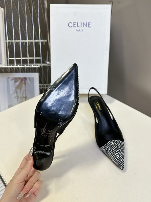 Босоніжки фото 8