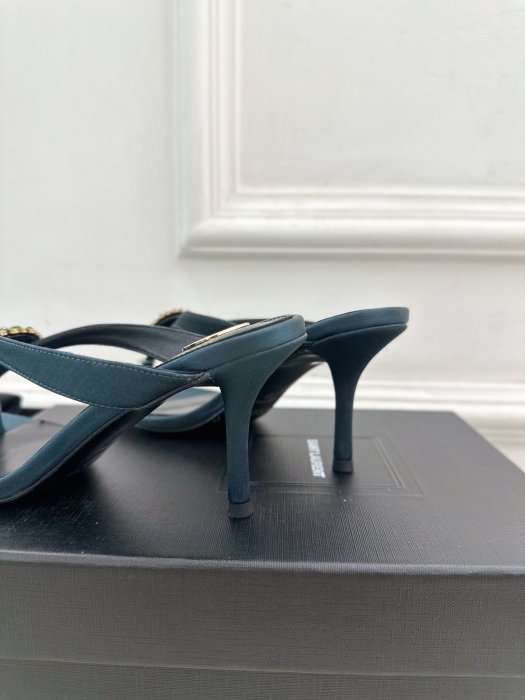 Босоножки фото 7