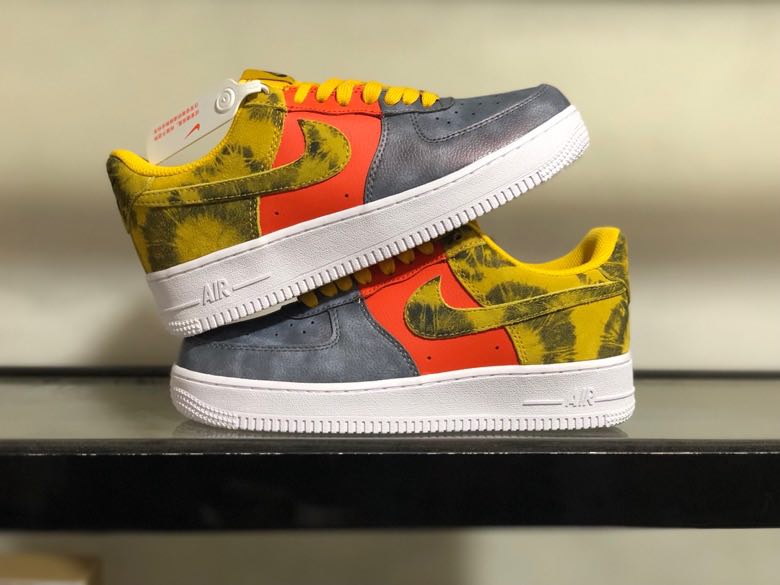 Кросівки Air Force 1 07 Low Dark Sulphur CZ0337-700 фото 9