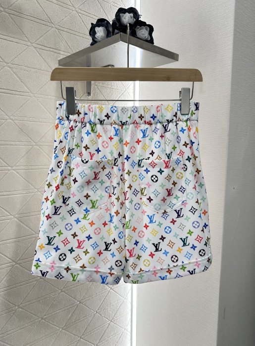 T-shirt women's фото 8