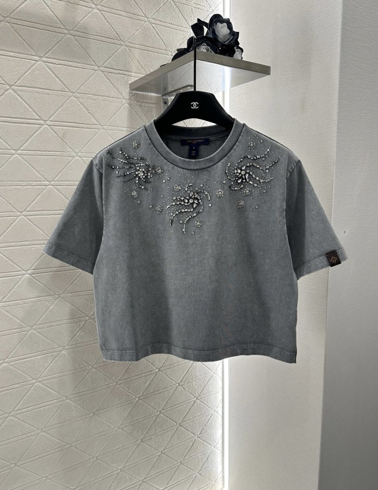 Футболка жіноча