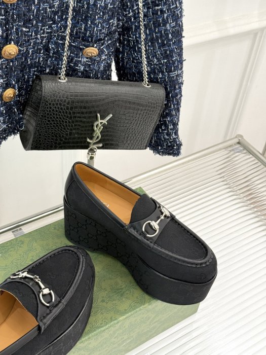 Туфли женские фото 5